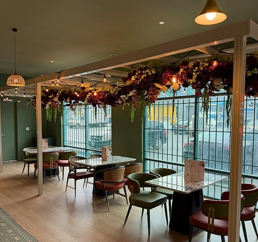Spacious Elegance & Bespoke Hosting